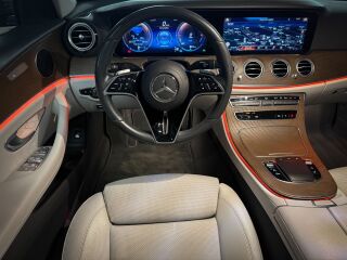 Mercedes-Benz E 300 de 4Matic 2.0 225кВ