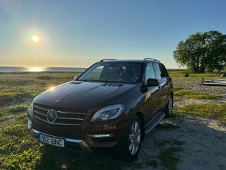 Mercedes-Benz ML 350 3.5 V6 225kW