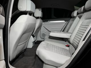 Volkswagen Passat Facelift Executive 4Motion 2.0 TDI 140kW