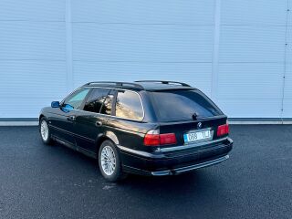 BMW 525 2.5 120kW