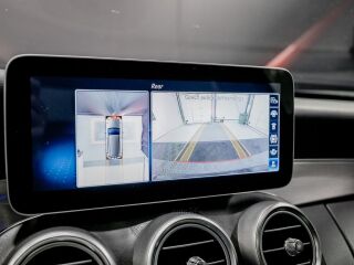 Mercedes-Benz C 220 2.0 143kW
