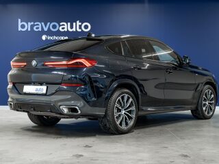 BMW X6 xDrive30d M-Sportpakett 3.0 195kW