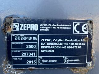 Volvo FH540 6x2*4 EURO6 + RETARDER + CARRIER SUPRA 1250 405kW