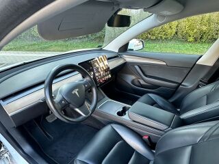 Tesla Model 3 SR+ 239kW