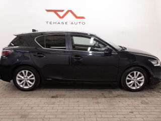 Lexus CT 200h 1.8 73kW