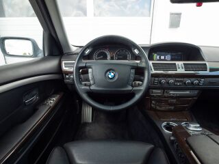 BMW 740 i 4.0 240kW
