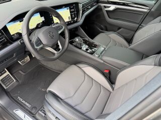 Volkswagen Touareg R-Line Final Edition Black Style 3.0 V6 TDI 210kW