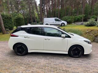 Nissan LEAF N-Connecta 40KWH Facelift 90кВ