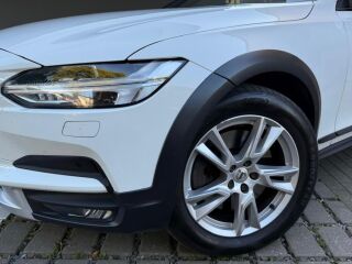 Volvo V90 Cross Country D4 AWD 2.0 140kW