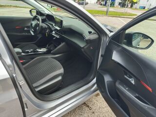 Peugeot 208 Active Pack AT8 1.2 74kW
