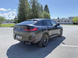 BMW X4 xDrive 30i MHEV M sportpakett 2.0 180kW