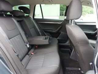Skoda Octavia Combi Facelift EU6 2.0 R4 TDI 110kW