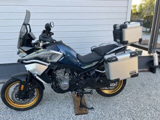 CFMOTO 800MT R2 8-klapiline  DOHC  EFI  EURO5 67kW