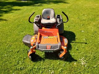 Husqvarna Z243F V2 16kW