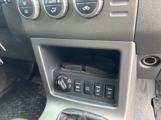 Nissan Pathfinder 2.5 128кВ