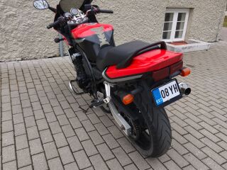 Yamaha FZS 600 49kW