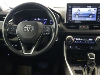 Toyota RAV4 Luxury Plus Technology Pakett 131kW