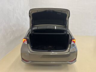 Toyota Corolla Hybrid Luxury 72kW