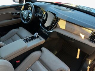Volvo XC90 T8 2.0 335kW