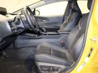 Toyota Prius Plug-in Hybrid Premium Solar 2.0 111кВ