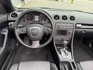 Audi A4 Cabrio S-Line 2.7 TDI 132kW
