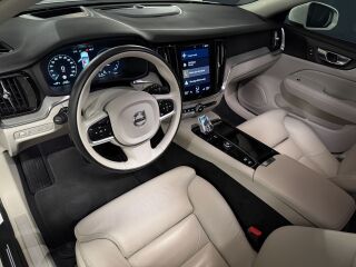 Volvo V60 Inscription T6 Long Range 2.0 293kW