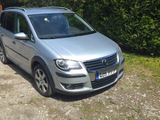 Volkswagen Touran Cross 2.0 103kW
