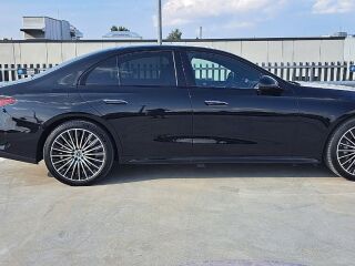Mercedes-Benz E 300 e AMG 2.0 150kW
