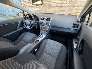 Toyota Avensis Linea Sol Style 2.0 Valvematic 112кВ