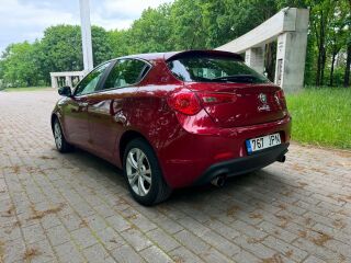 Alfa Romeo Giulietta 2.0 125кВ