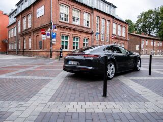 Porsche Panamera GTS 4.0 V8 338kW