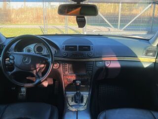 Mercedes-Benz E 280 Avantgarde 3.0 V6 CDI 140kW