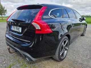 Volvo V60 D6 Twin Engine AWD R-Design Facelift 2.4 R5 162kW
