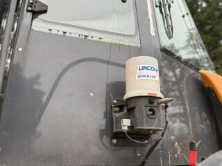 Case 330B 260kW