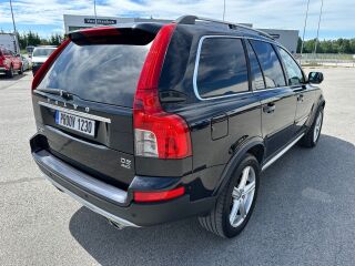 Volvo XC90 R Design 2.4 136кВ