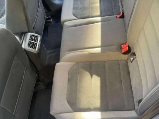 Volkswagen Golf 1.6 85kW