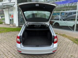 Skoda Octavia 1.5 R4 96кВ