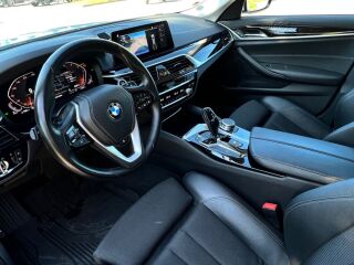 BMW 520 xDrive Touring SportLine 2.0 140kW