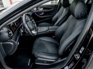 Mercedes-Benz E 300 de AMG 4Matic Airmatic Plug-In 2.0 235kW
