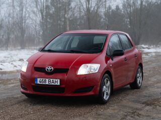 Toyota Auris 1.6 91kW