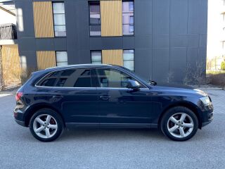 Audi Q5 Comfortline Quattro Bang&Olufsen 3.0 V6 TDI 176kW