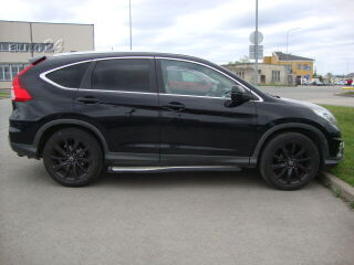 Honda CR-V Black Edition 2.0 114кВ