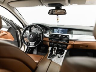 BMW 530 Bussines Package Plus 3.0 180kW