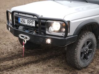 Land Rover Discovery II 2.5 102kW
