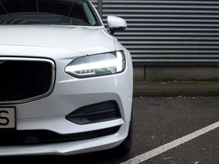 Volvo S90 Momentum D4 2.0 R4 TDI CR 140kW