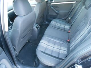 Volkswagen Golf Match 2.0 TDI 103kW