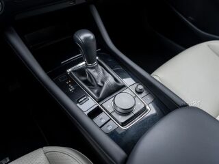 Mazda 3 Skyactive-X Luxury 2.0 132kW