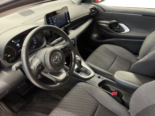 Toyota Yaris Active Hybrid 1.5 Petrol 68кВ