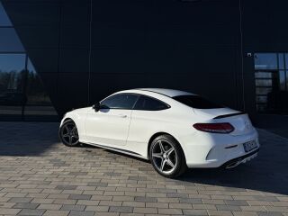 Mercedes-Benz C 220 AMG line 2.1 125кВ