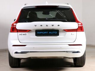 Volvo XC60 AWD PLUS BRIGHT INTELLI SAFE PRO 2.0 T6 Recharge Long Range Plug In Hybrid